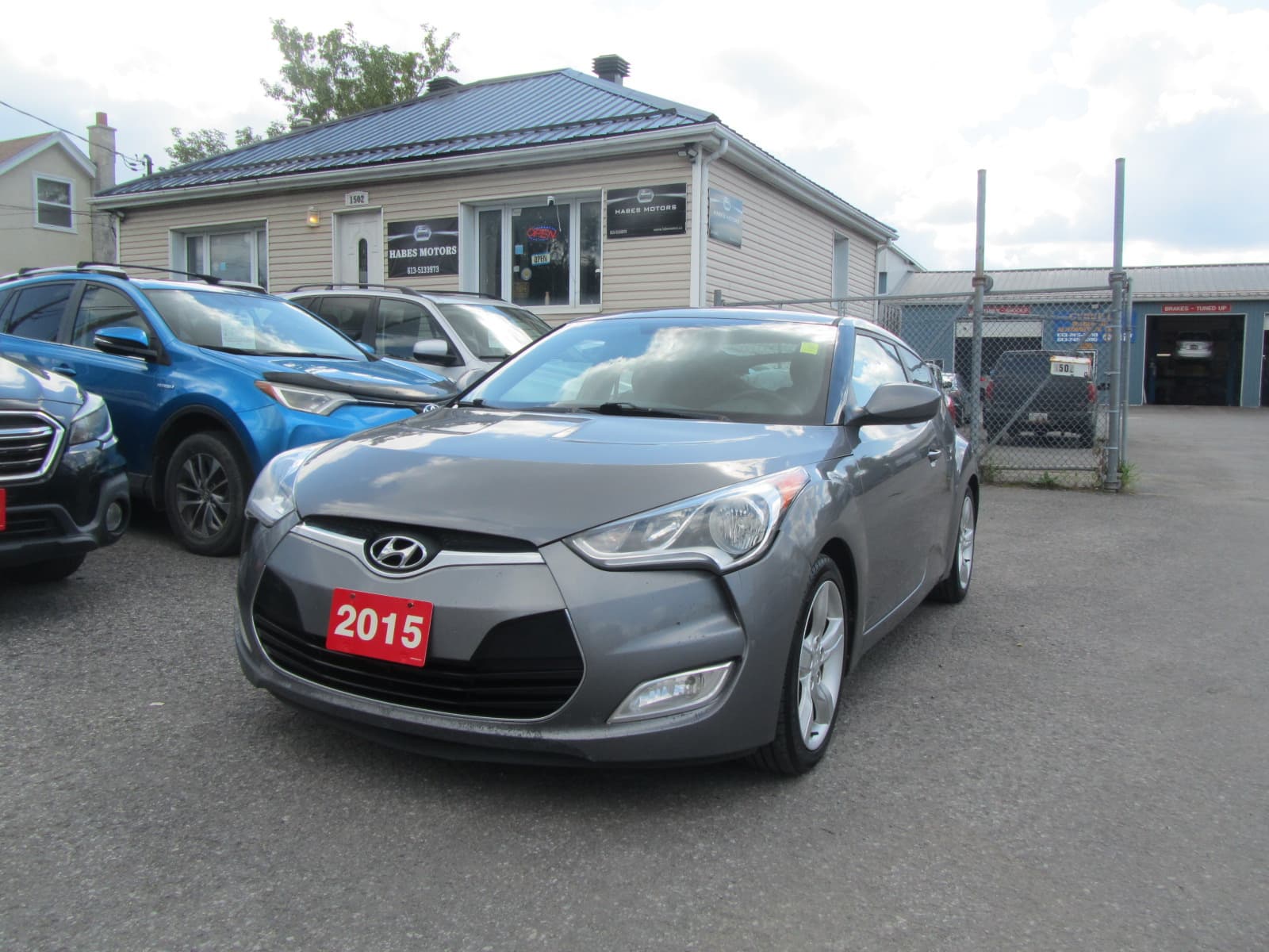 2015 Hyundai Veloster  AWESOME CAR 141KM , CERTIFIED+WRTY $8990 3dr Cpe Auto SE — photo 1