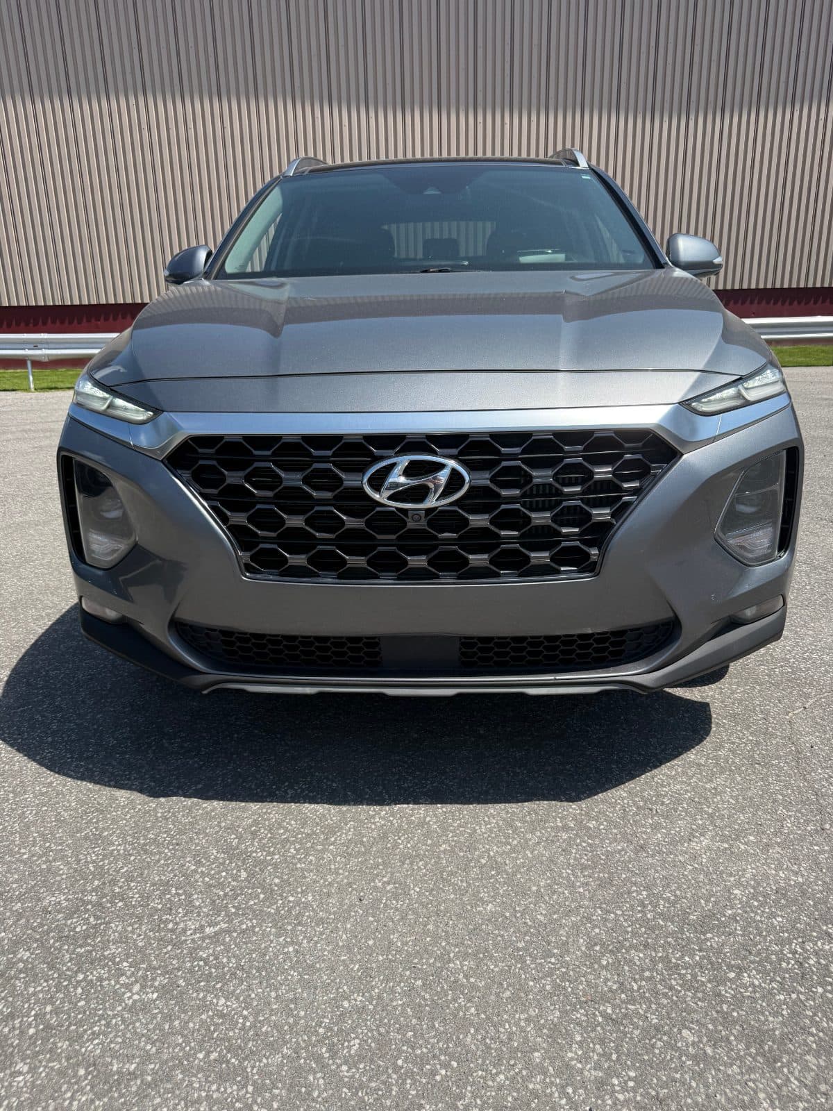 2019 Hundai Santa Fe Ultimate โ photo 1