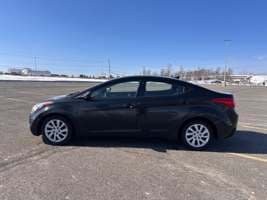 2012 Hyundai Elantra GL — photo 1