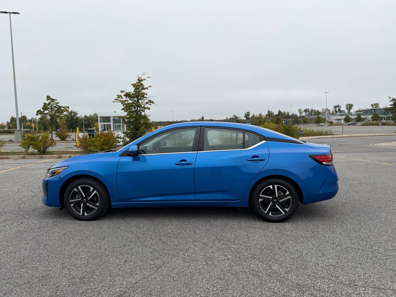 2024 Nissan Sentra SV SV โ photo 1