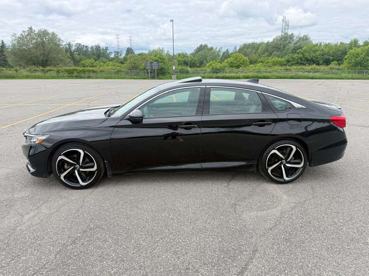 2022 Honda Accord Sport Sport — photo 1