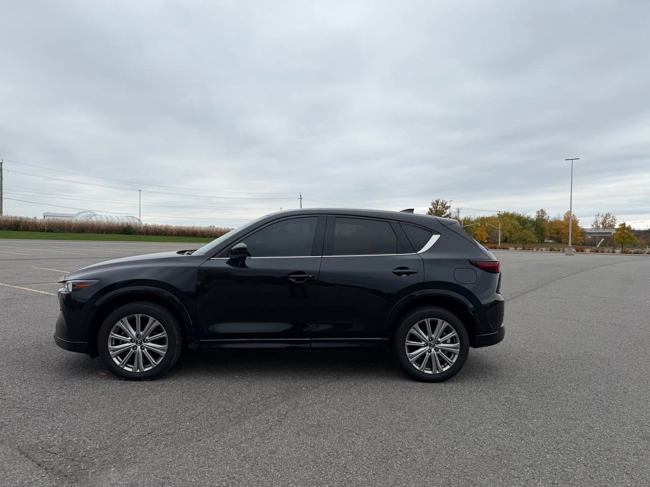 2022 Mazda CX-5 Signature AWD Signature โ photo 1