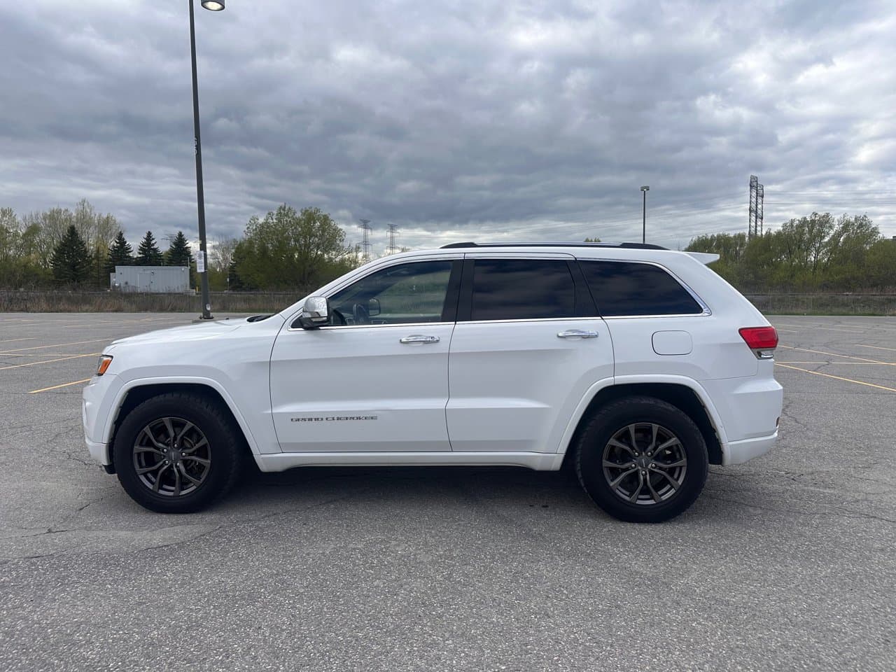 2015 Jeep Grand Cherokee Overland Overland — photo 1