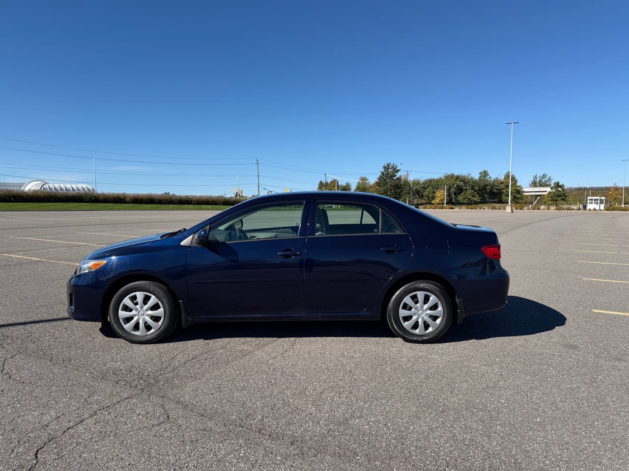 2013 Toyota Corolla LE LE — photo 1