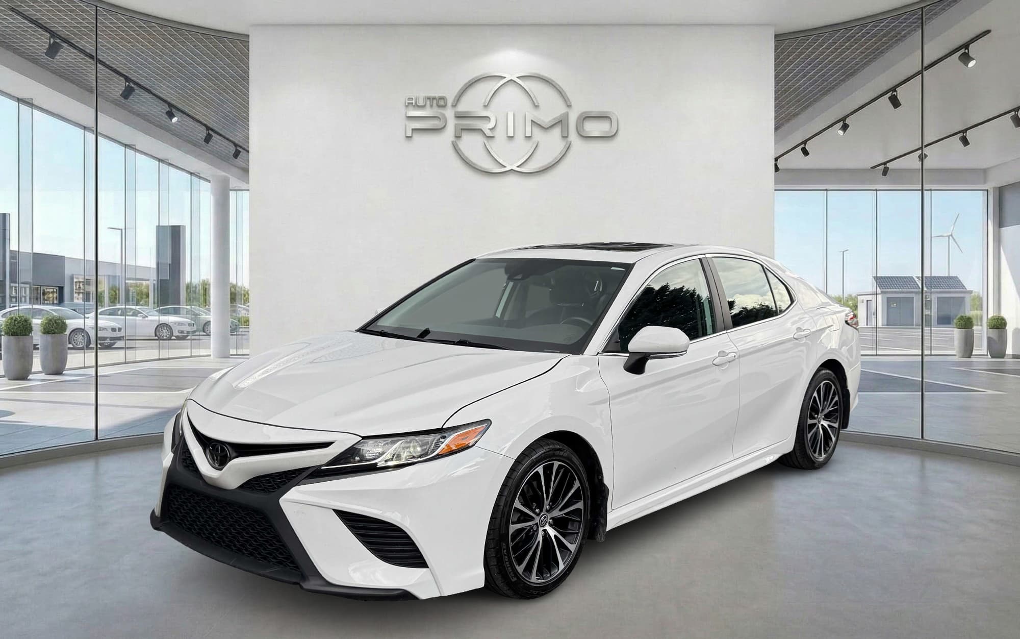 2020 Toyota Camry SE — photo 1
