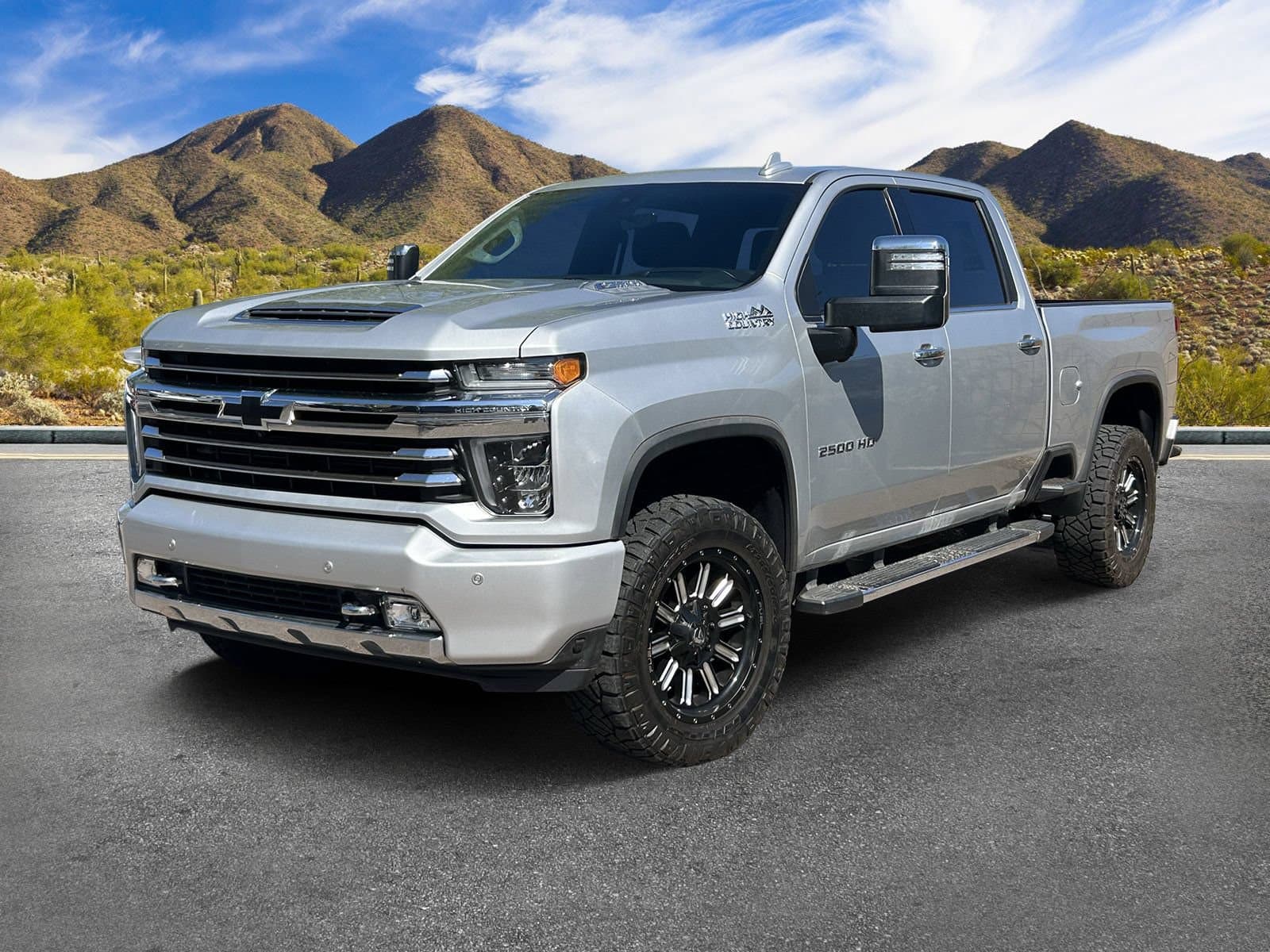 2022 Chevrolet Silverado High Country — photo 1