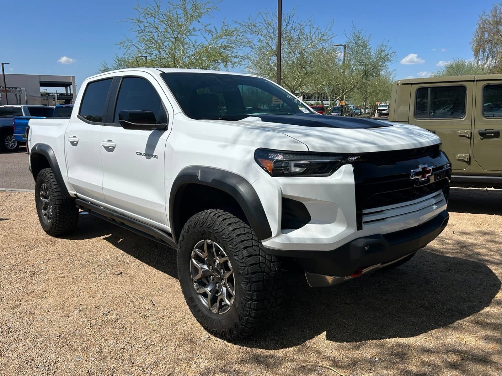 2025 Chevrolet Colorado ZR2 — photo 1