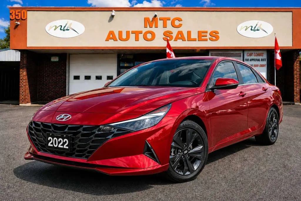 2022 Hyundai Elantra Preferred IVT โ photo 1