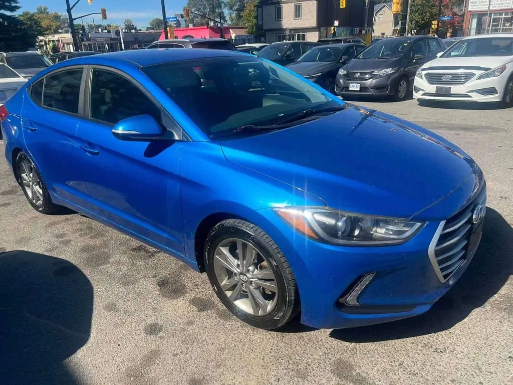 2017 Hyundai Elantra GL โ photo 1
