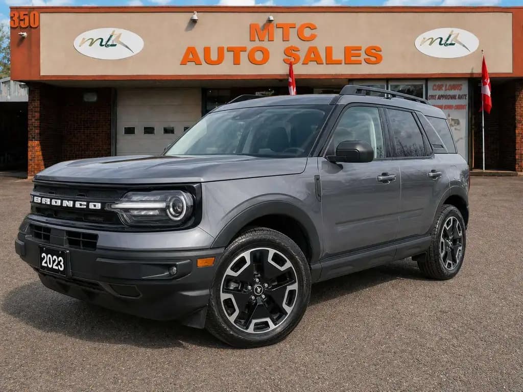 2023 Ford Bronco Sport Outer Banks 4x4 — photo 1