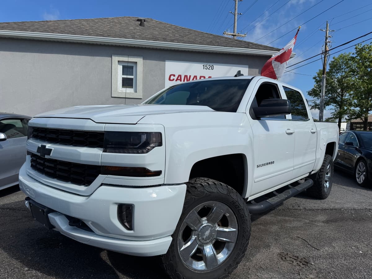 2018 Chevrolet Silverado 1500 — photo 1