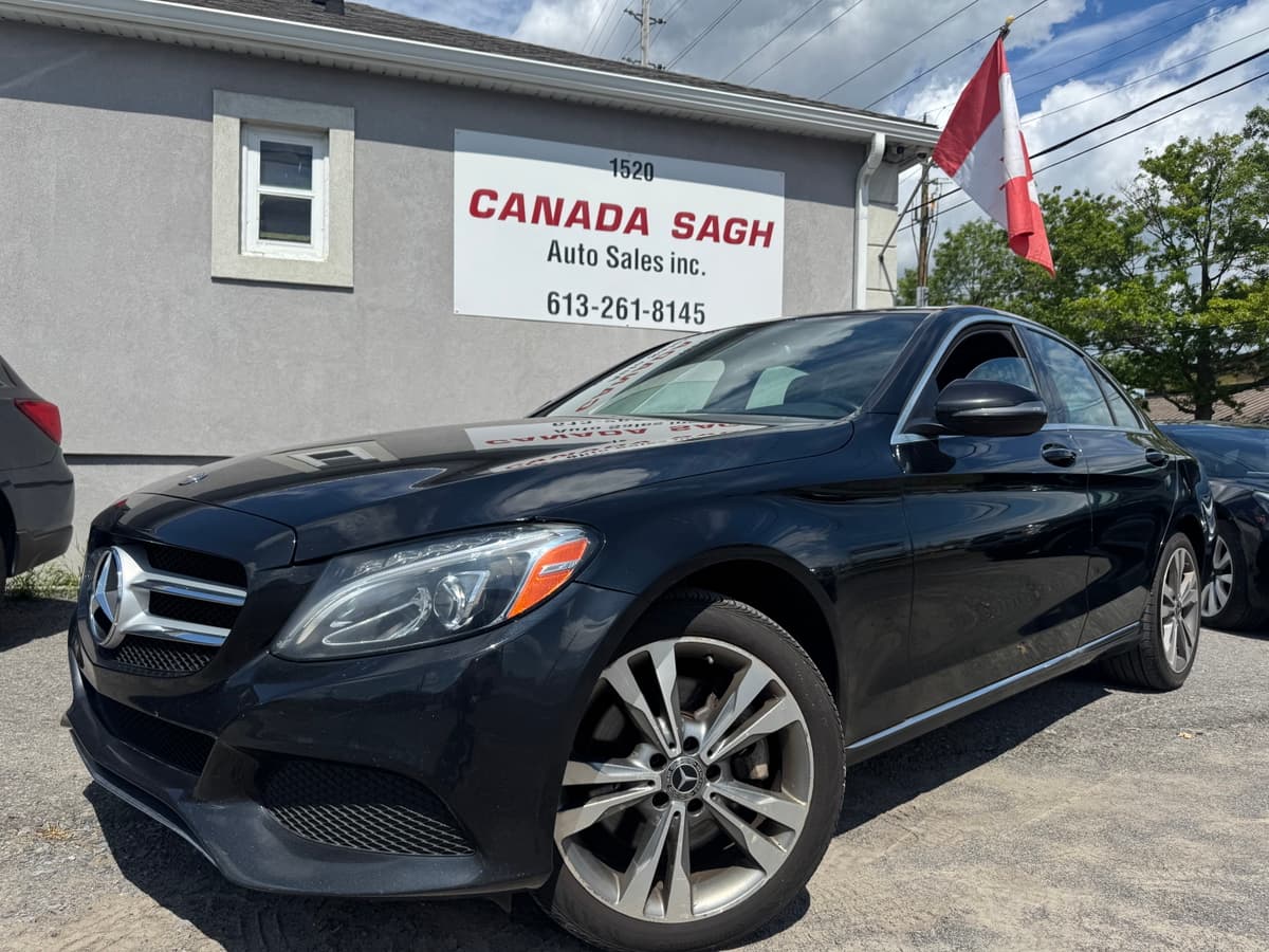 2018 Mercedes C300 4MATIC — photo 1