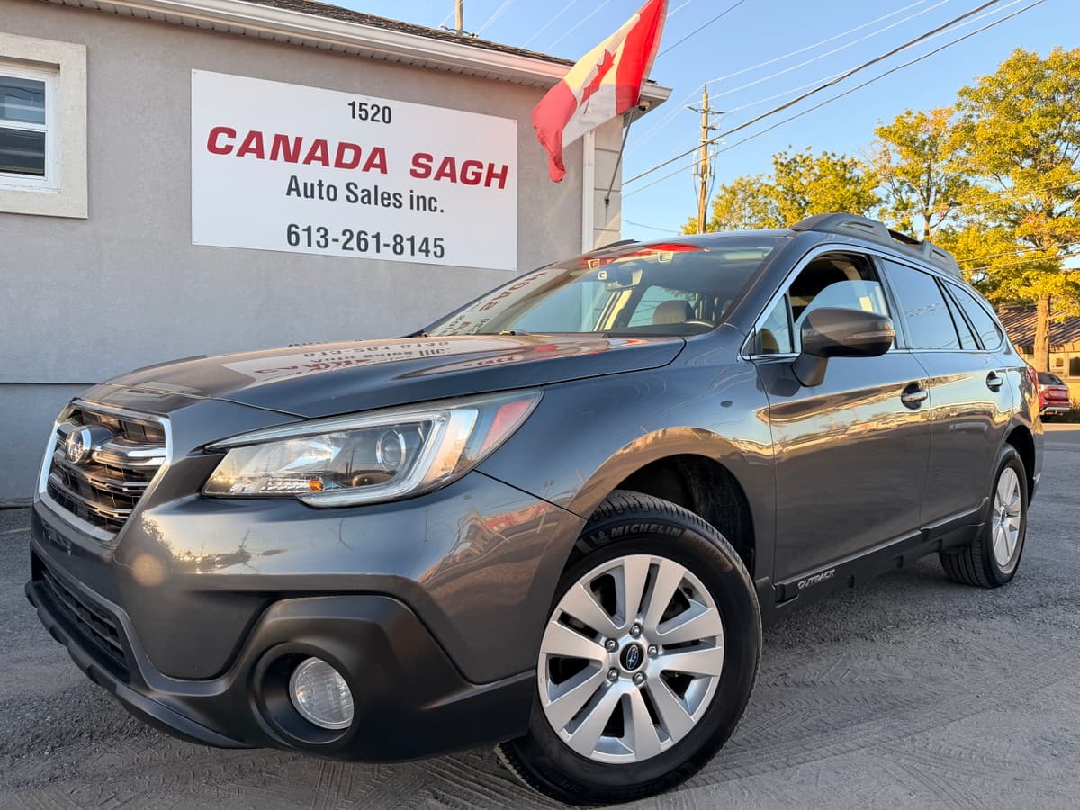 2018 Subaru Outback Touring — photo 1