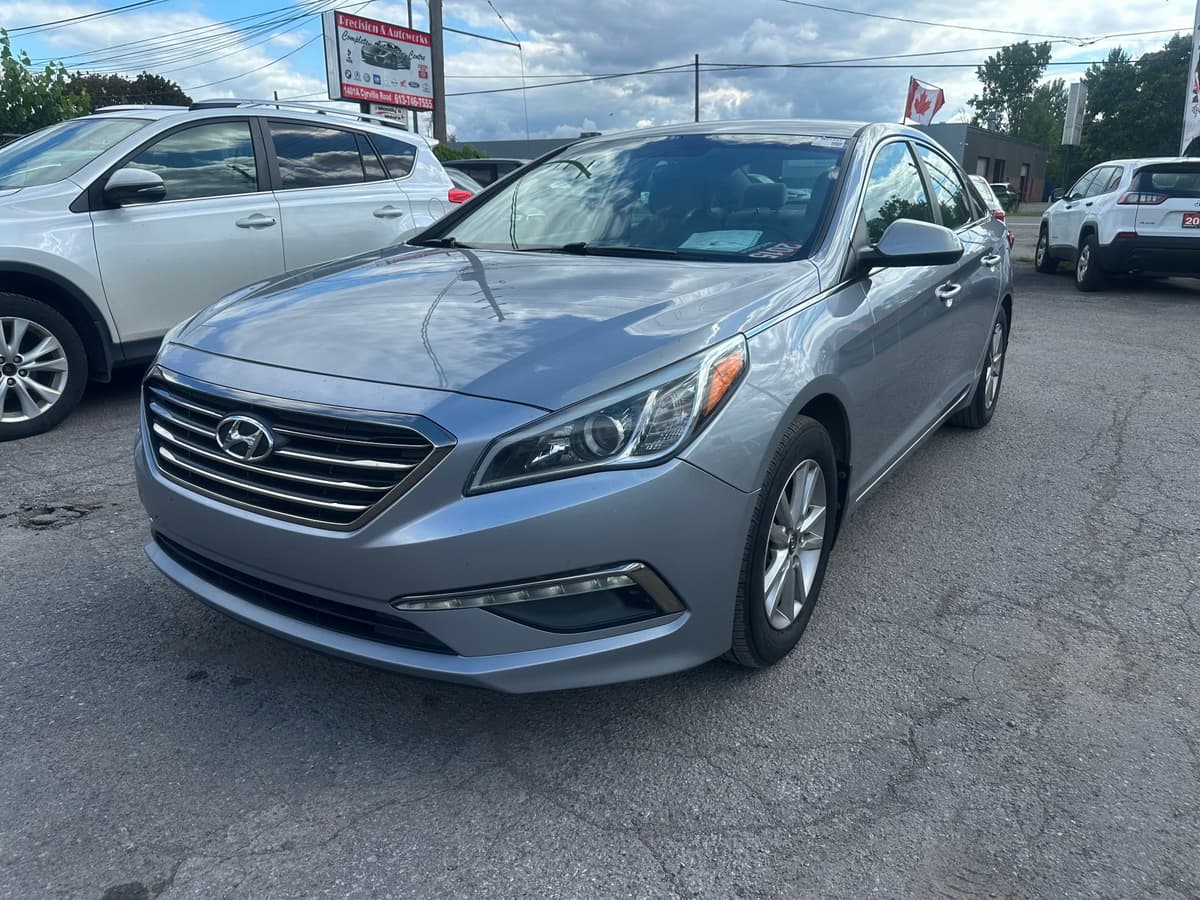 2015 2015 2015 Hyundai Sonata SE — photo 1