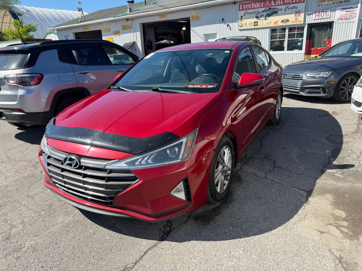 2019 2019 2019 Hyundai Elantra Limited — photo 1