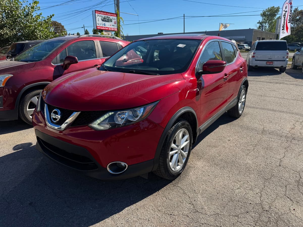 2017 2017 Nissan Qashqai SV — photo 1