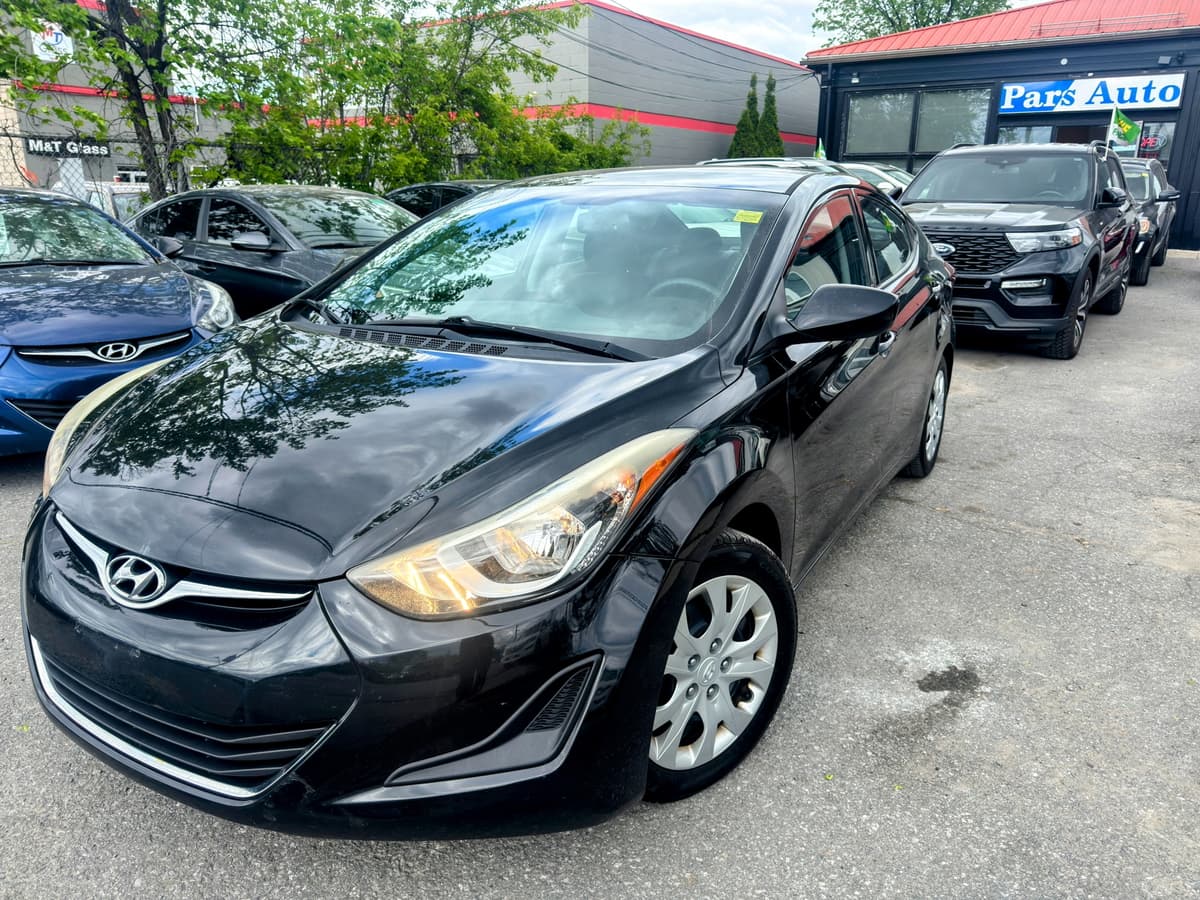 2016 Hyundai Elantra Limited — photo 1