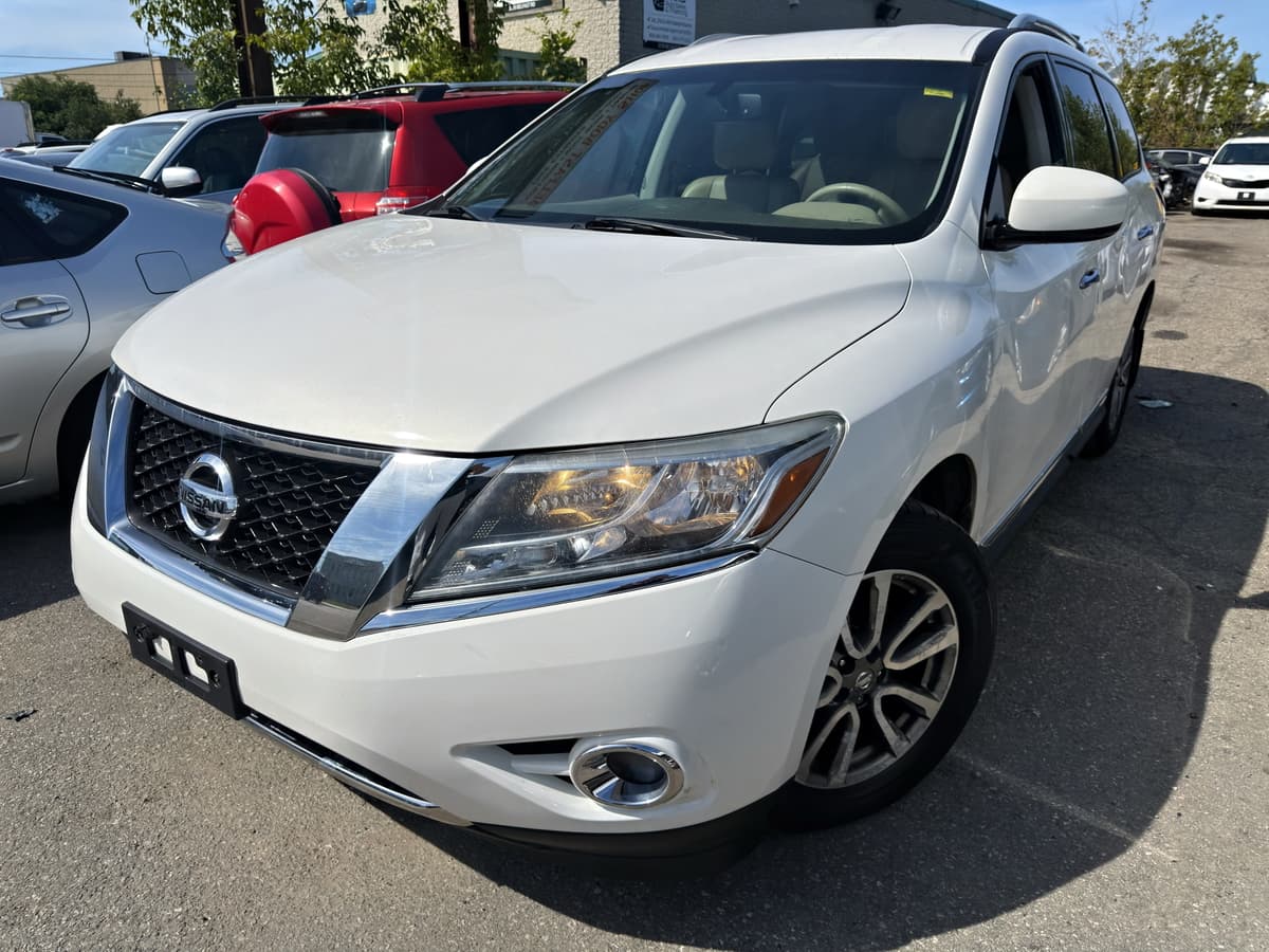 2014 Nissan Pathfinder S โ photo 1