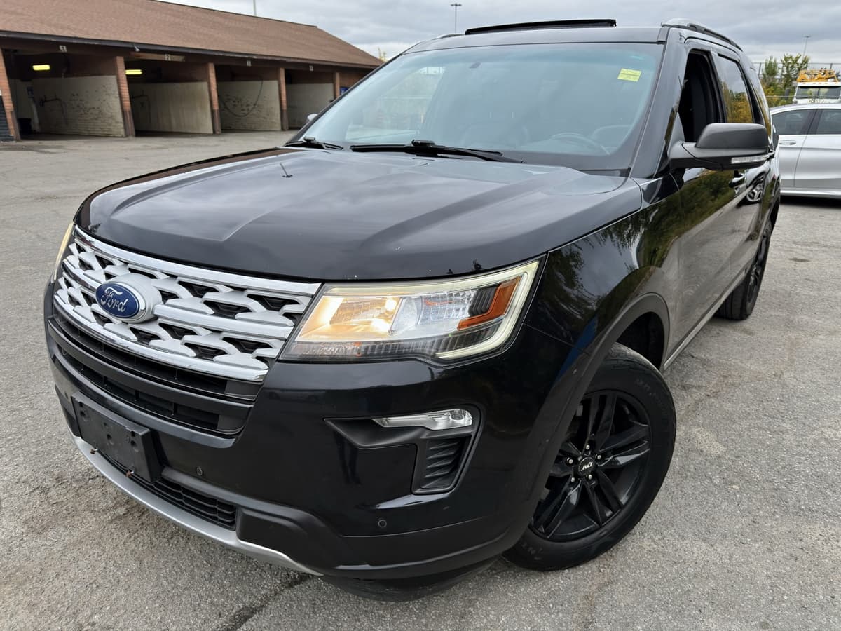 2019 Ford Explorer XLT — photo 1